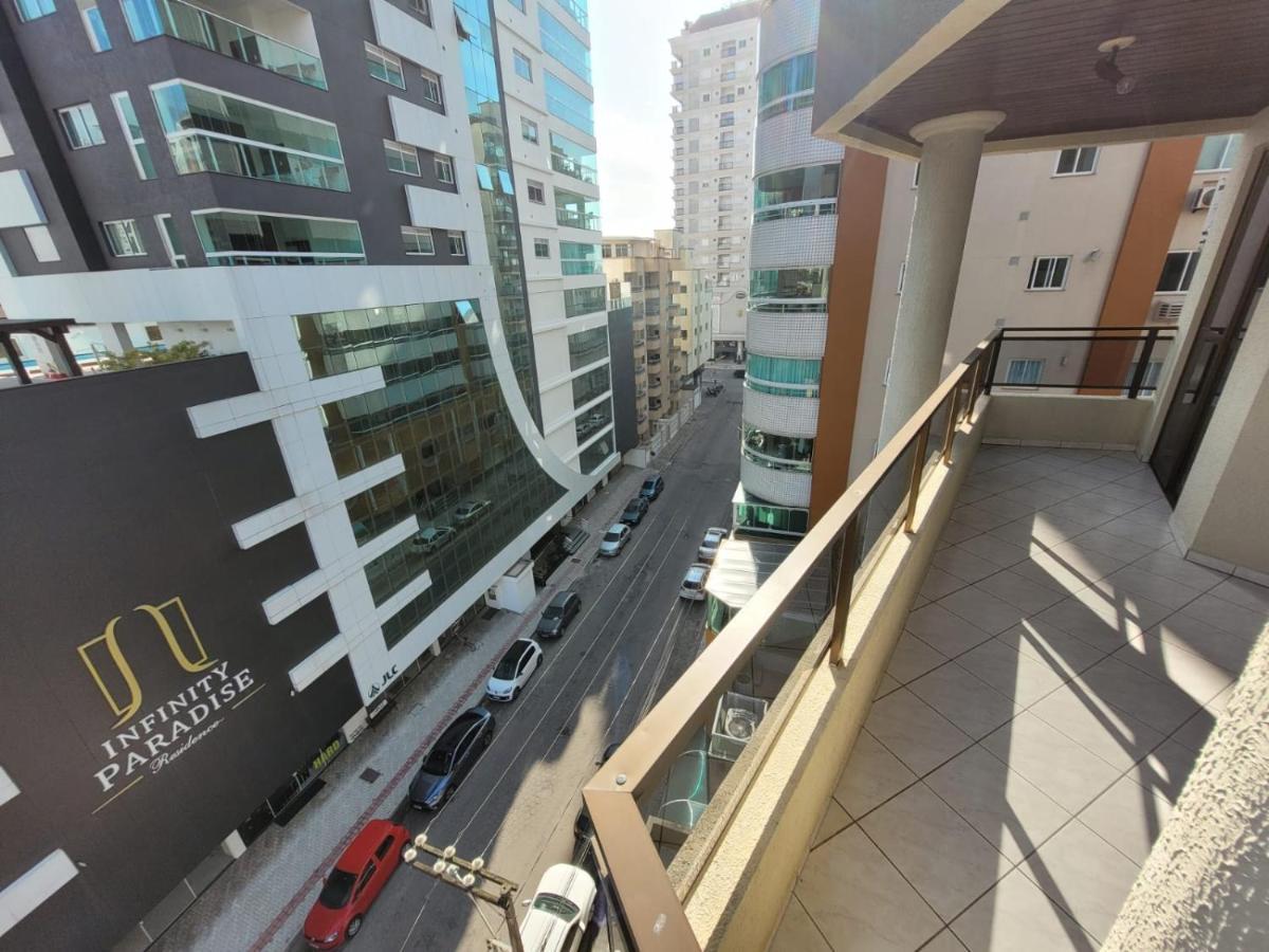 Apartamento 200 Metros Da Praia 03 Quartos Com Ar Condicionado - Meia Praia - Itapema Extérieur photo