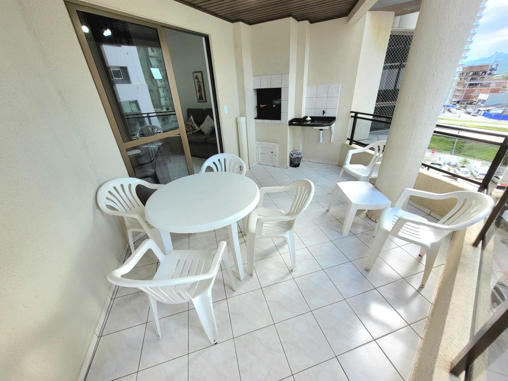 Apartamento 200 Metros Da Praia 03 Quartos Com Ar Condicionado - Meia Praia - Itapema Extérieur photo